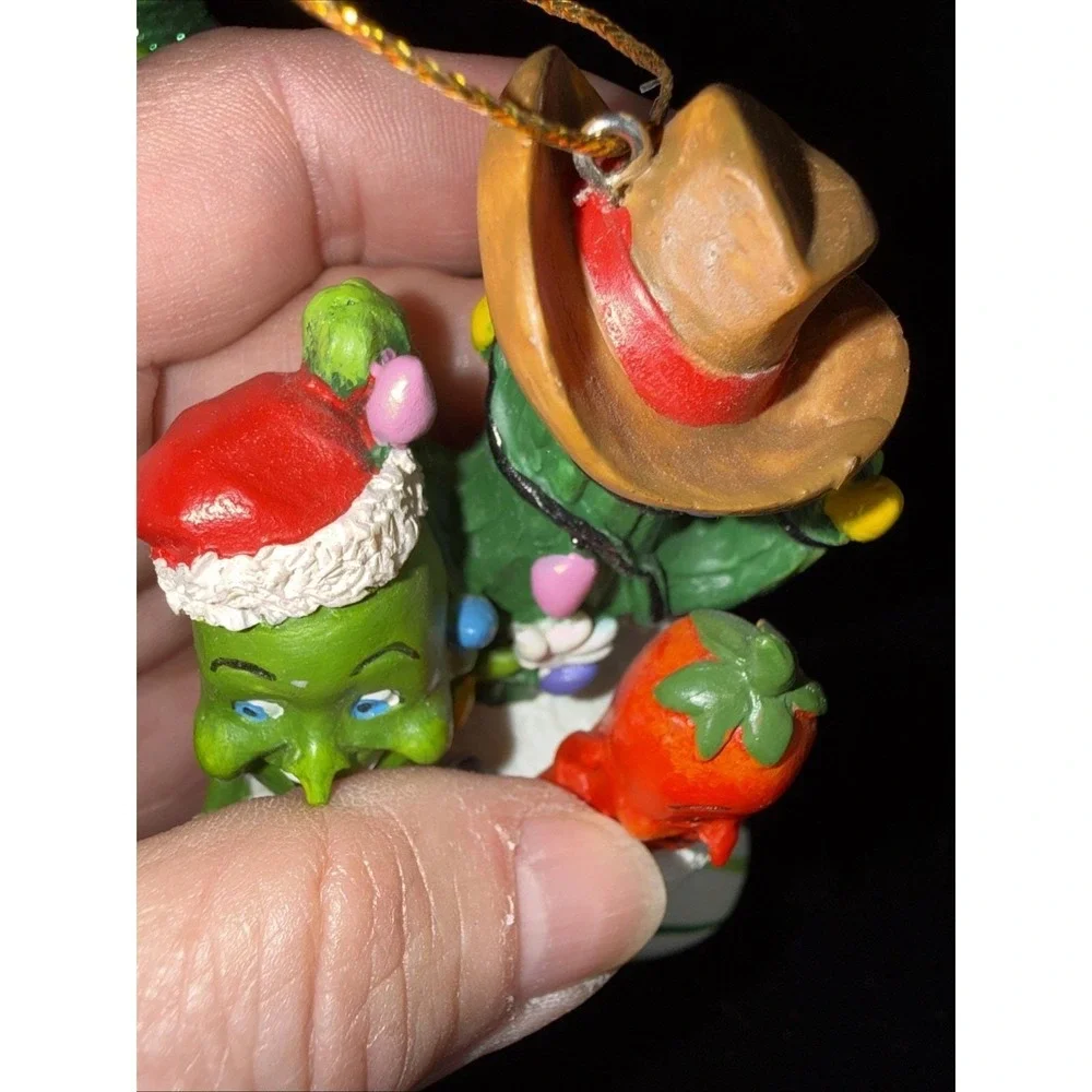2 Vintage Santa Christmas Ornaments ‎ Decorations Stocking Sled Resin. 5585